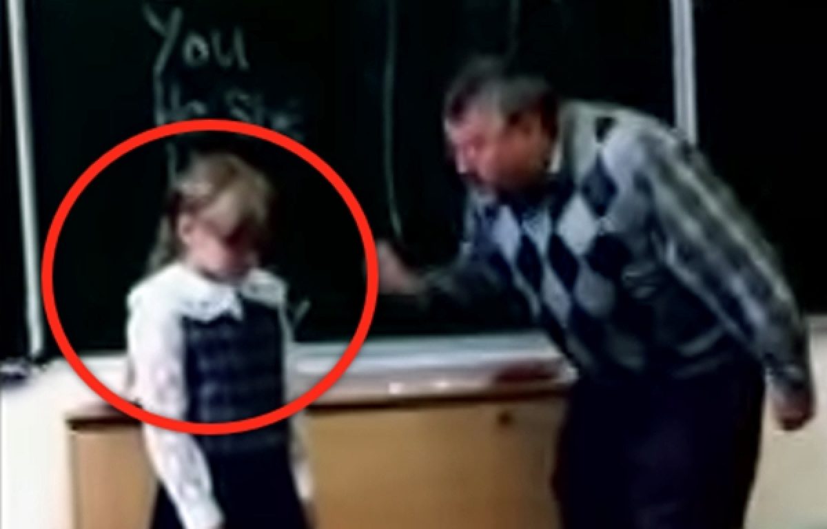 Profesor humilla a su alumna en clase Candela Profesor humilla a su alumna en clase Candela