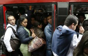 Top 10 estaciones de Transmilenio donde mas roban celulares