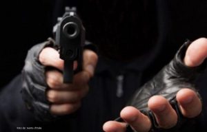 Víctima de robo tuvo que indemnizar a los ladrones