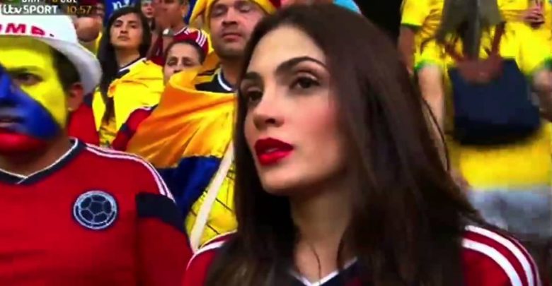 Natalia Betancourt reapareció con sugestivas fotos en toples