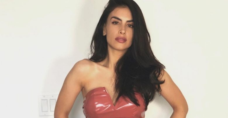 Jessica Cediel lució gran escote y desató serio debate religioso
