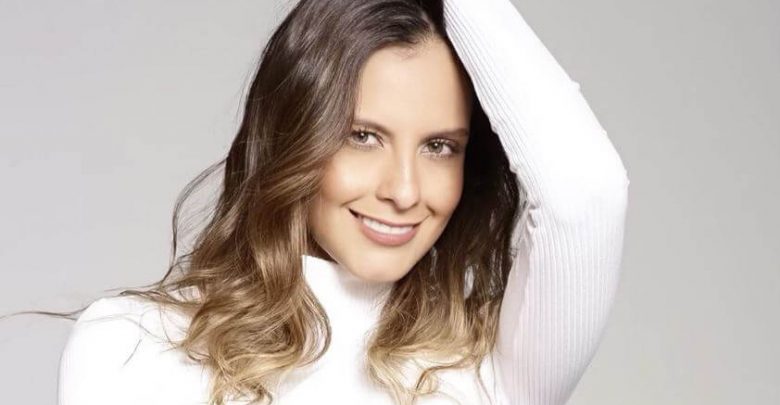 Laura Acuña se atrevió a publicar varios videos bailando