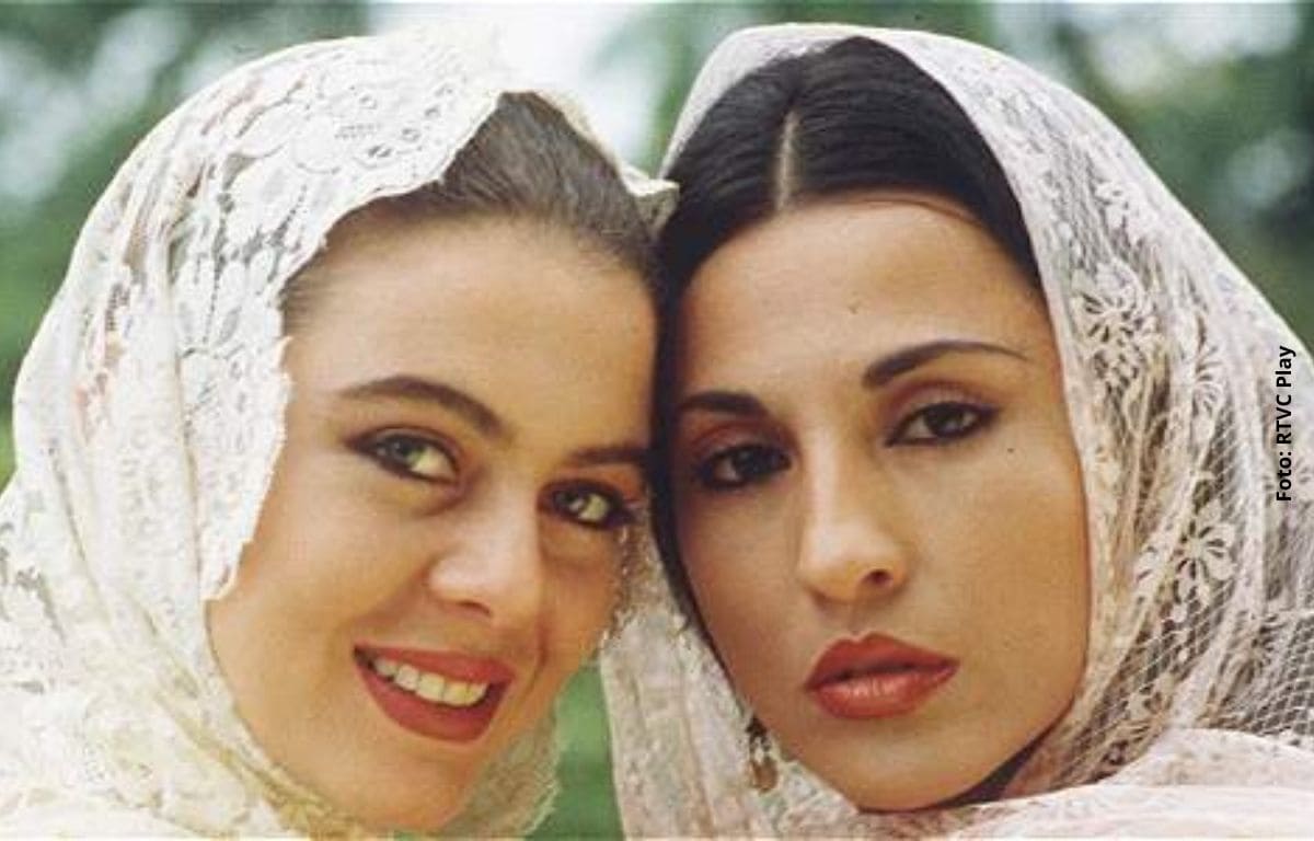 Reviven beso entre Amparo Grisales y Margarita Rosa de Francisco