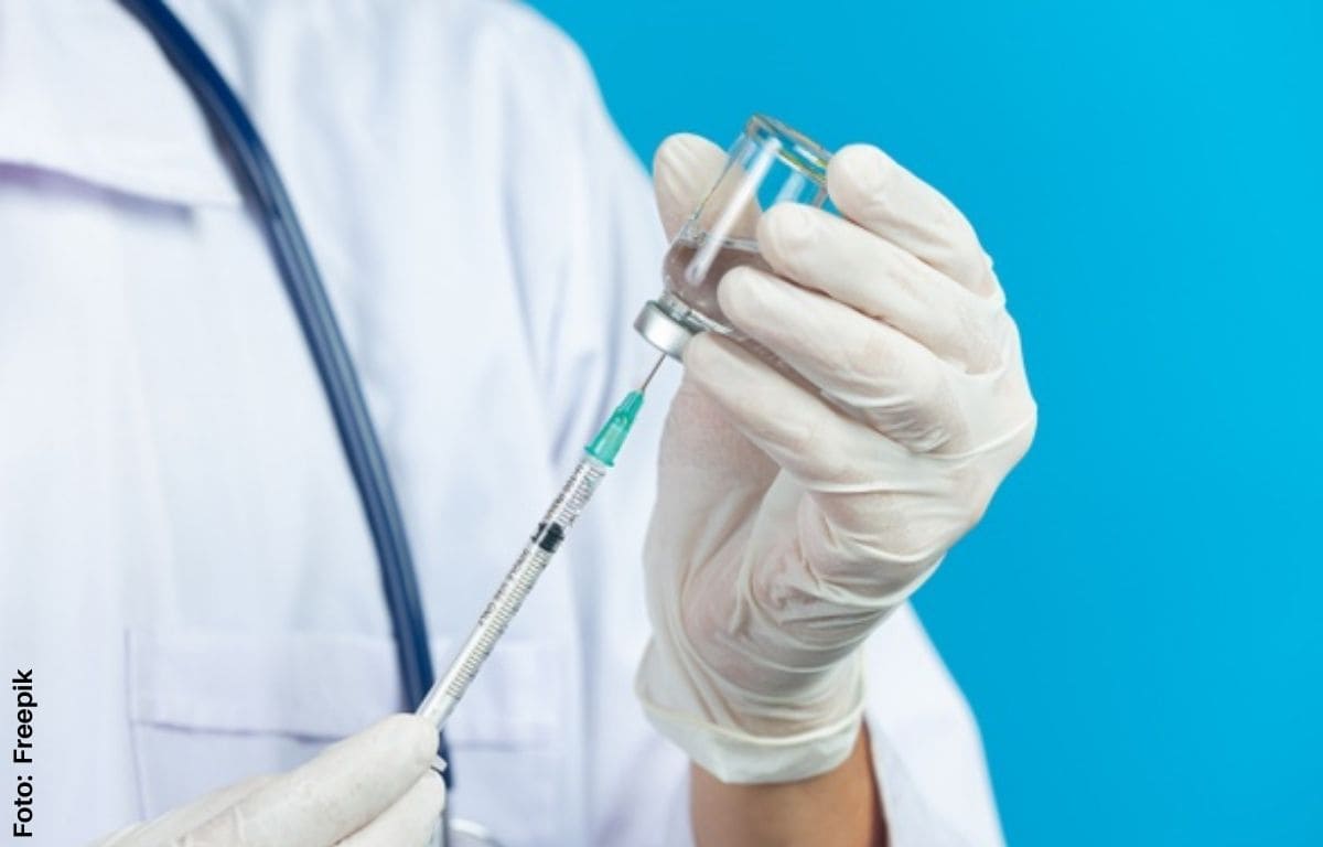 Vacuna de Johnson & Johnson interrumpe ensayos clínicos