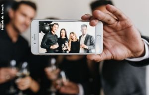 Mujer descubrió infidelidad de su novio por una selfie