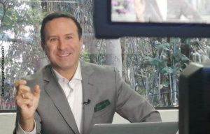 Felipe Arias vuelve a Noticias RCN tras problema cardiaco
