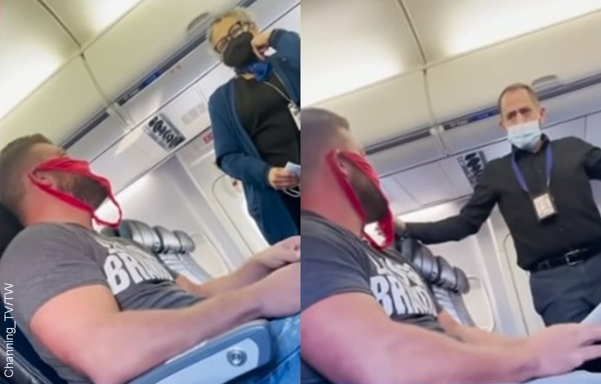 Un hombre lleva tanga como tapabocas y es obligado a bajar del avión