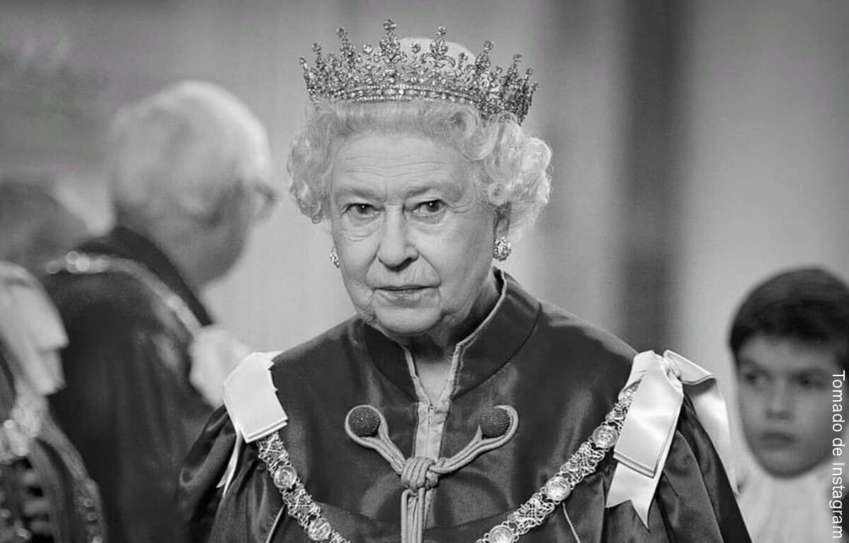 Falleció la Reina Isabel II luego de 70 años portando la corona