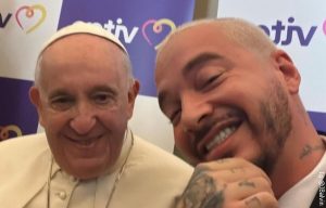 J Balvin chicaneó su encuentro con el papa Francisco