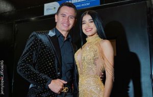 Jenny López celó a Jhonny Rivera