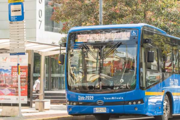 ¿Cómo reclamar el subsidio de transporte escolar 2025?