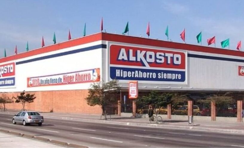 Nevera a mitad de precio en Alkosto