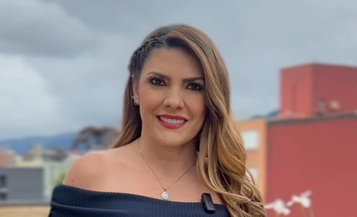 Ana Karina Soto respondió críticas por la graduación de su hijo - Candela