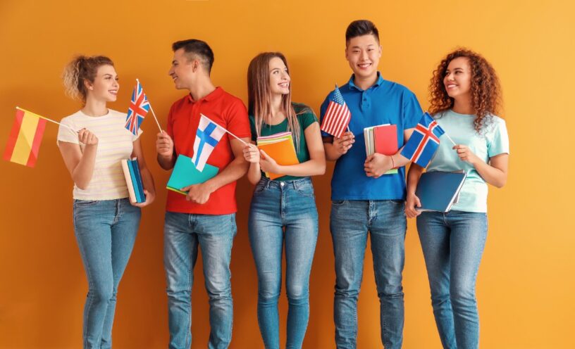Becas para colombianos en el exterior 2024. ¡Estudia y viaja!