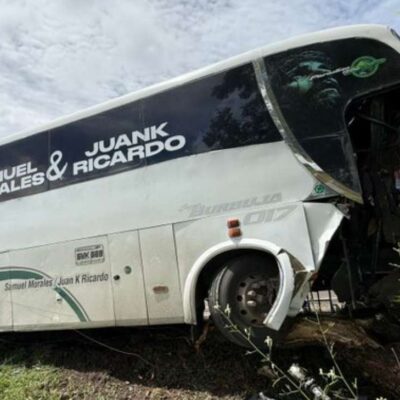 se accidentó el bus del hijo de Kaleth Morales