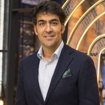 Christopher Carpentier está pidiendo ayuda en redes sociales