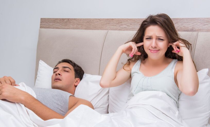 ¿Cómo hacer que una persona deje de roncar sin despertarla?
