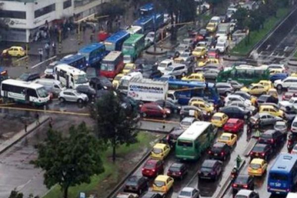 cómo será el pico y placa en Bogotá durante el fin de año