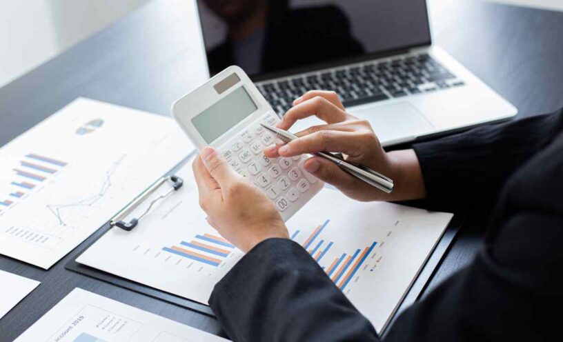 cuánto cobra un contador por hacer la declaración de renta
