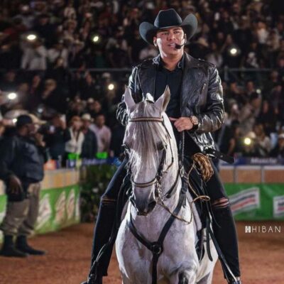 cuanto vale el caballo de yeison jimenez