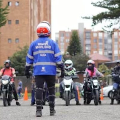 curso de conducción de motos de la Secretaría de Movilidad gratis