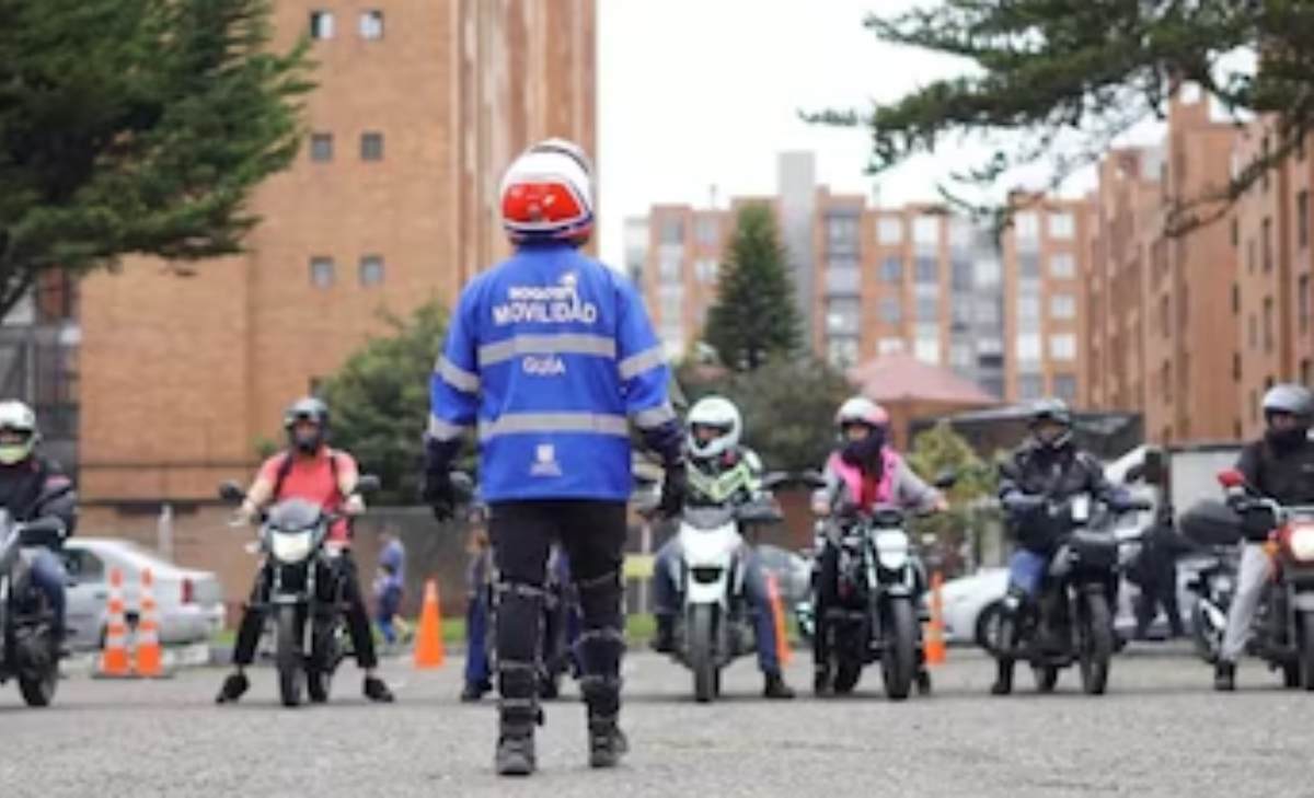 curso de conducción de motos de la Secretaría de Movilidad gratis
