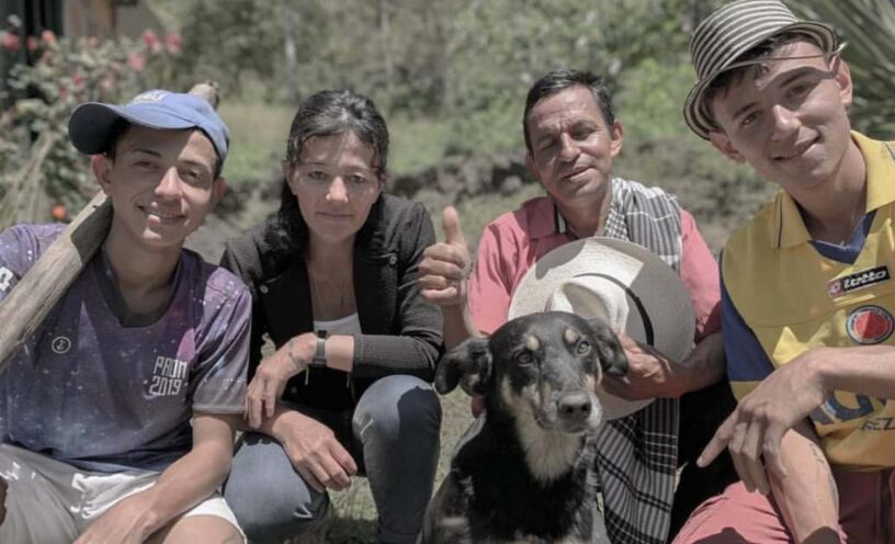 detalles del velorio de Yeni Ariza, mamá de los patojos humor