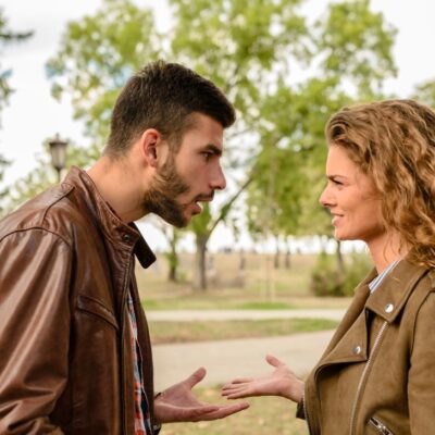 ¿Discutir con mi pareja engorda? La verdad detrás del impacto de una relación hostil