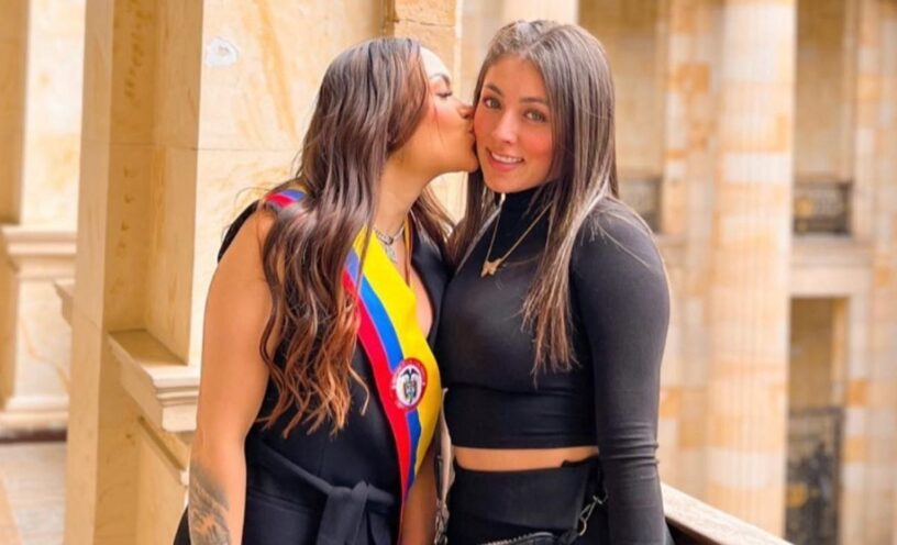 Epa Colombia hizo firmar capitulaciones a Karol Samantha