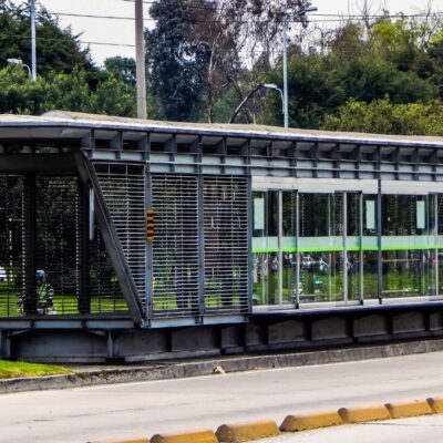 estación de TransMilenio cerró