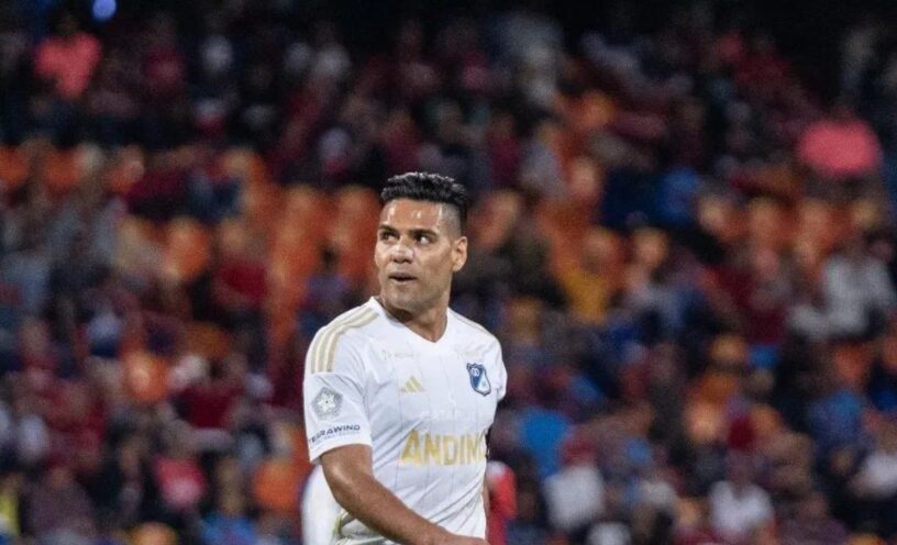Falcao respondió a hincha que le deseó lesionarse