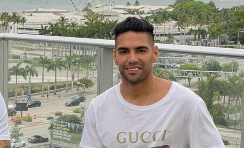 Falcao vistió a su hijo con camiseta de Millonarios