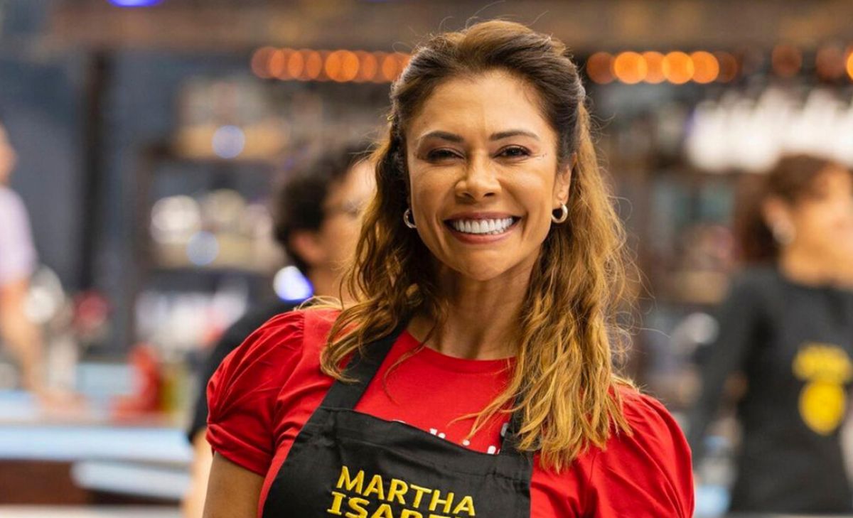 halagos al cuerpo de Martha Isabel Bolaños