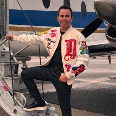 Jhonny Rivera no recibirá más personas en su casa