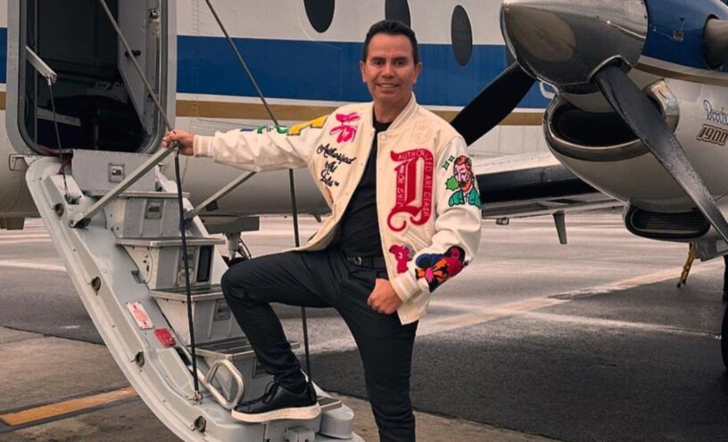 Jhonny Rivera no recibirá más personas en su casa