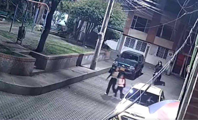 niñas quedaron atrapadas en medio de una balacera