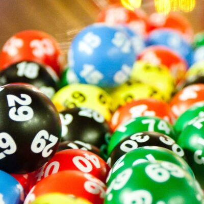 números de la suerte para jugar en el chance o lotería según la IA