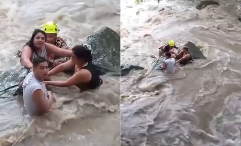 personas arrastradas por un río en Viotá