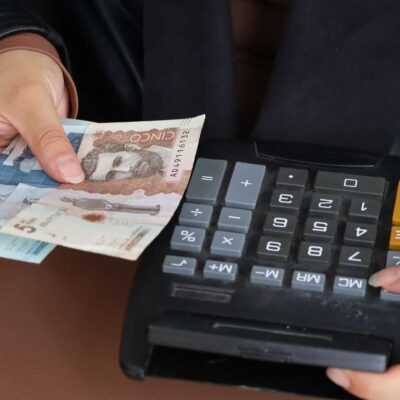 pista sobre el aumento del salario mínimo para el 2025