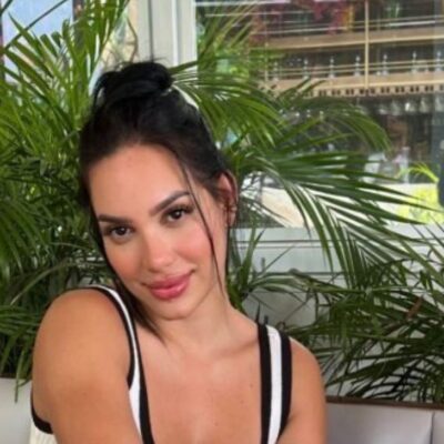 por qué Andrea Valdiri no aparece en Instagram