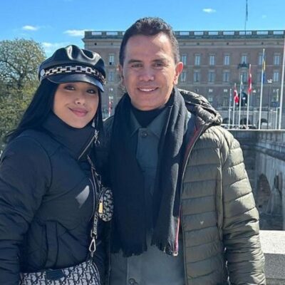 por qué Jhonny Rivera no es cariñoso con Jenny López