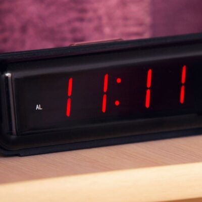 Qué significa ver frecuentemente horas exactas