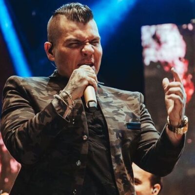 regalo de fan a Alzate