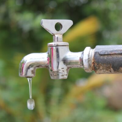 sanciones económicas por desperdicio de agua en Bogotá