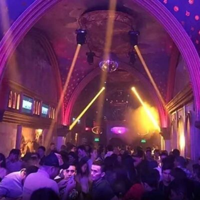 Theatron eliminó la barra libre