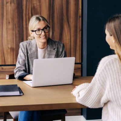 vacantes de empleo en compensar