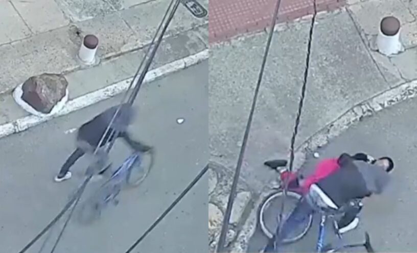 video el cual muestra a un hombre robando a una mujer a mordiscos