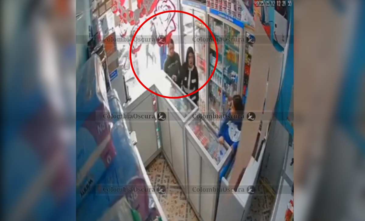 joven atacada en una droguería