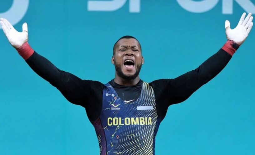 Yeison López ganó medalla de plata en halterofilia