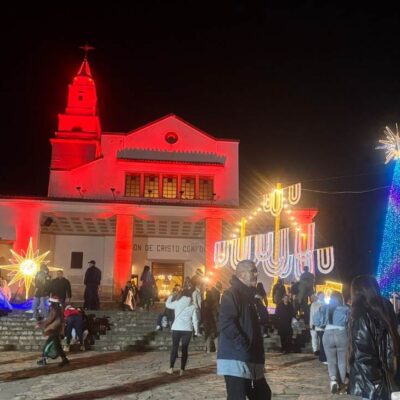 cuándo inicia alumbrado Monserrate